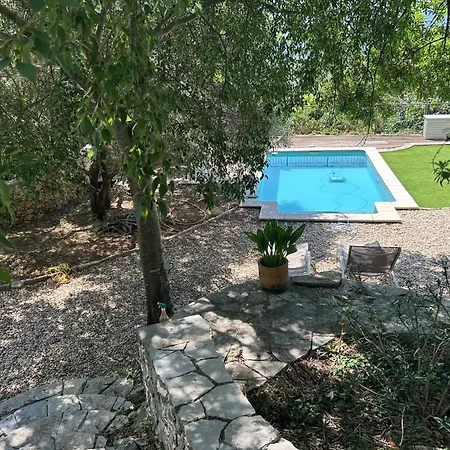 Сasa de vacaciones Hérault Cévennes Avec Piscine Et Tiny House Ganges